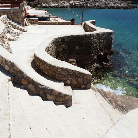 Hotel R Utjeha Εξωτερικό φωτογραφία