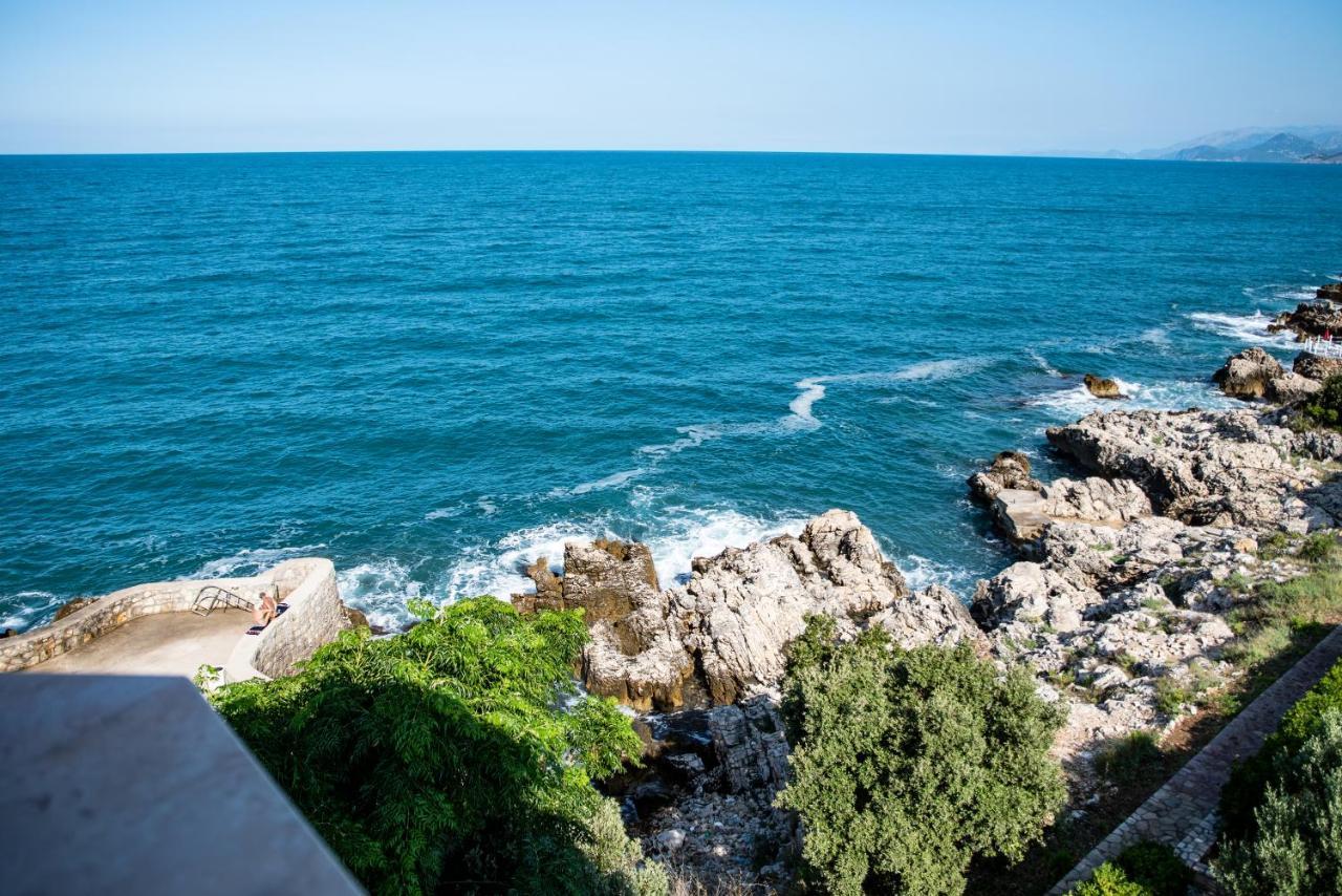 Hotel R Utjeha Εξωτερικό φωτογραφία