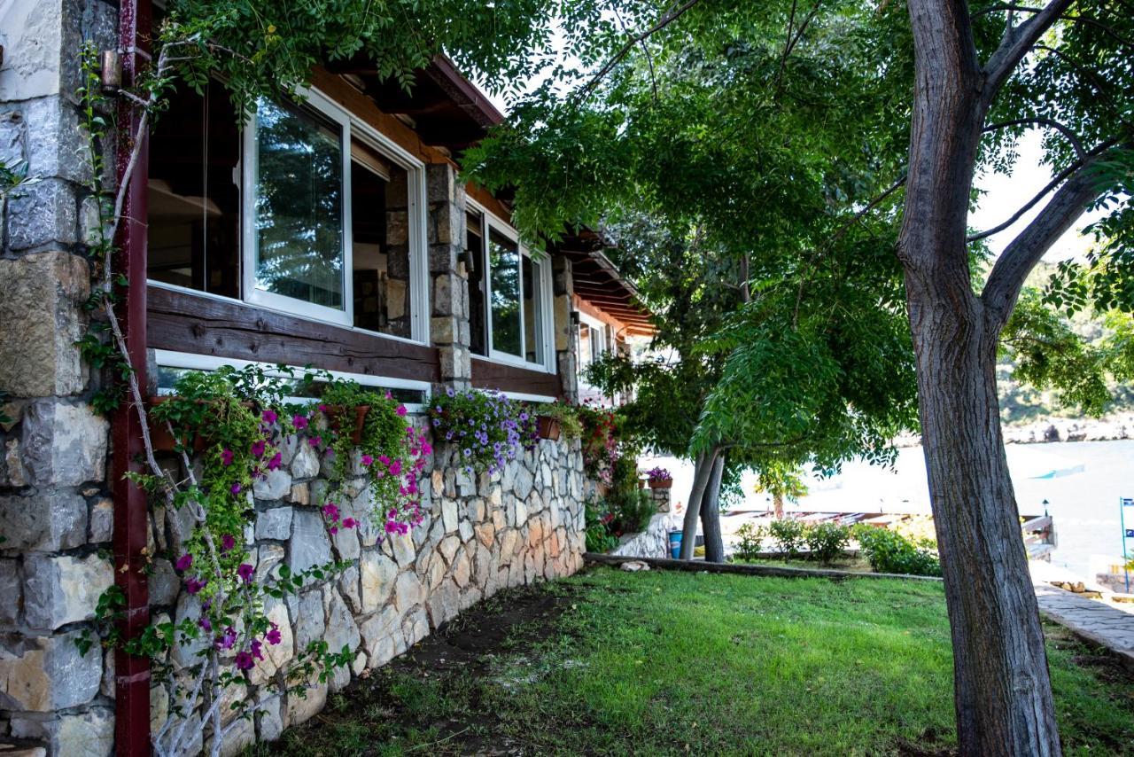Hotel R Utjeha Εξωτερικό φωτογραφία