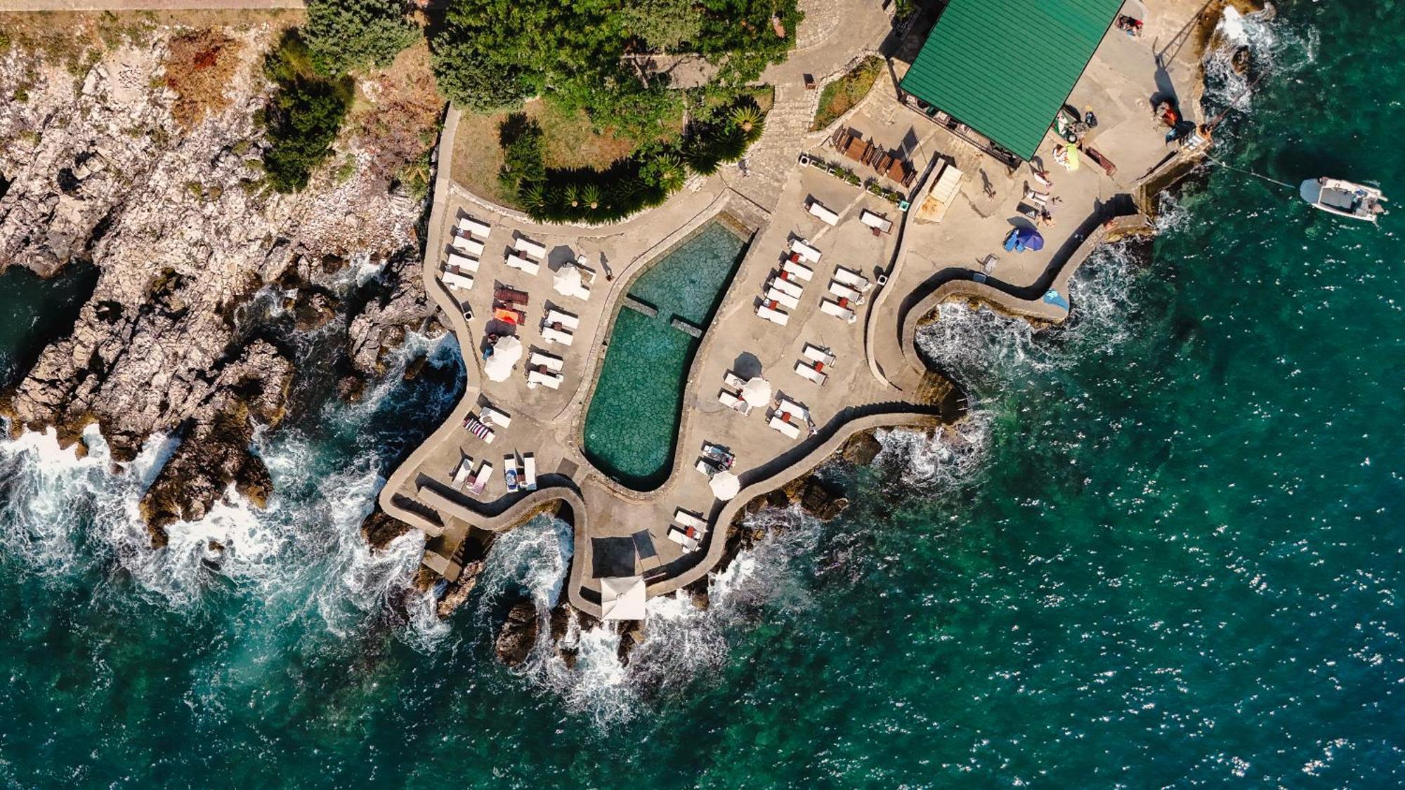 Hotel R Utjeha Εξωτερικό φωτογραφία