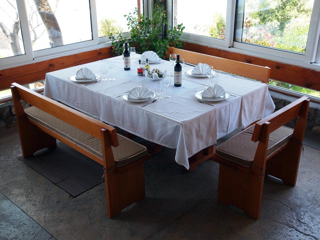 Hotel R Utjeha Εξωτερικό φωτογραφία